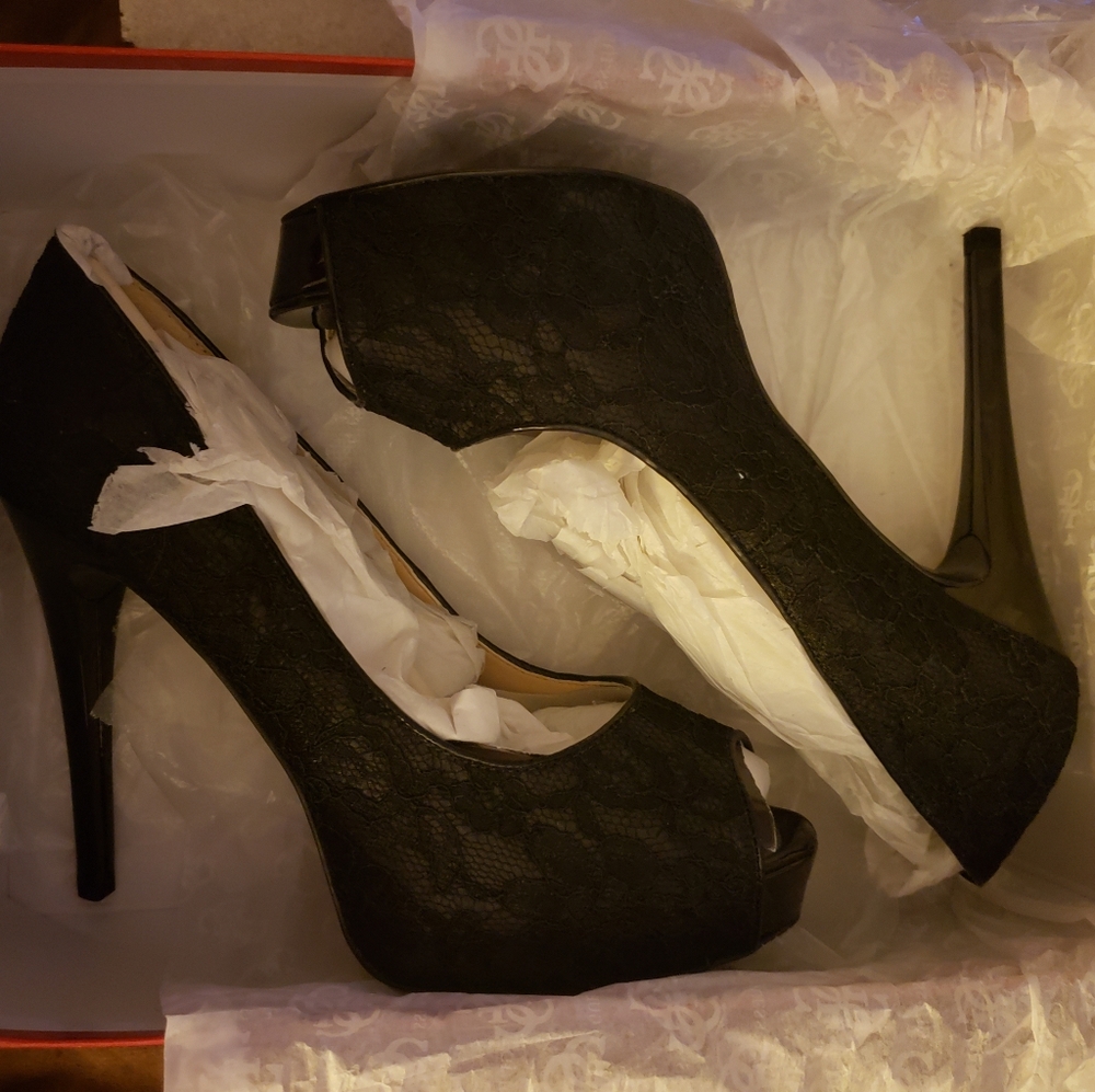 Guess Black Heels